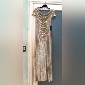 Adrianna Papell, Size 8, Alabaster Metallic Foil Knit Draped Gown.
